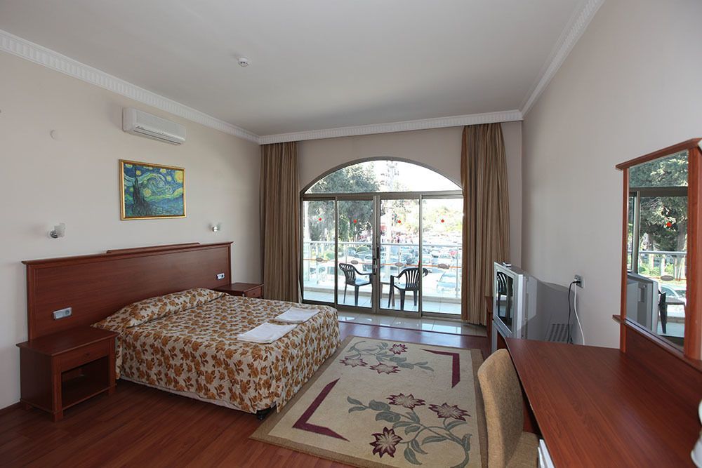 Forum Residence Hotel Мармарис Екстериор снимка